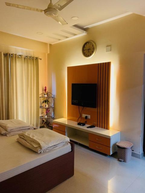 Vara Varanasi Exterior foto